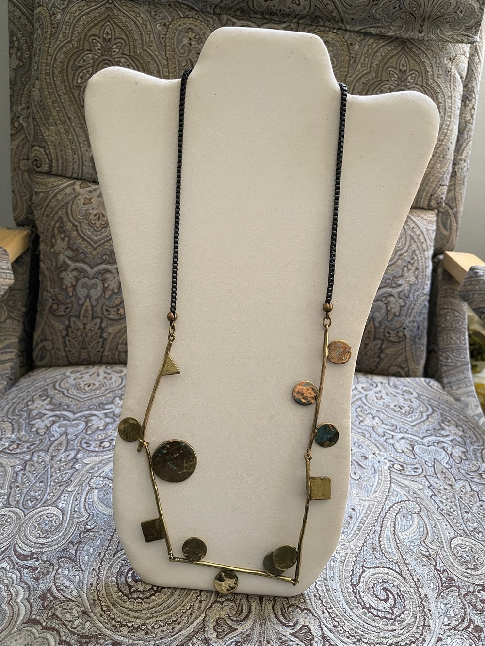 Geometric Disc Pendant Necklace Bronze